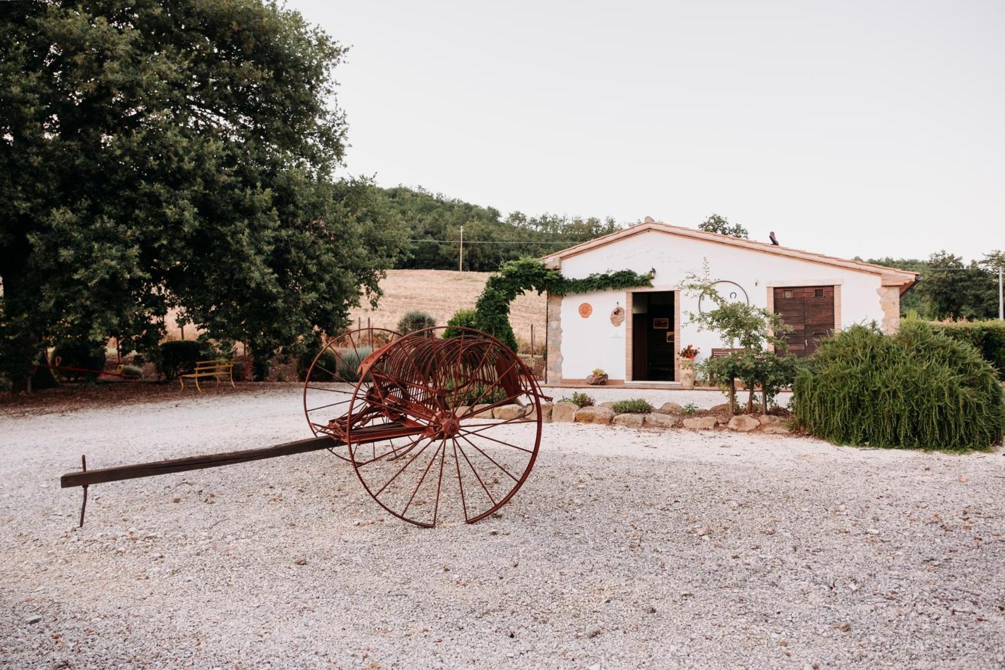 Poggio Al Vento Villa Manciano Exterior photo